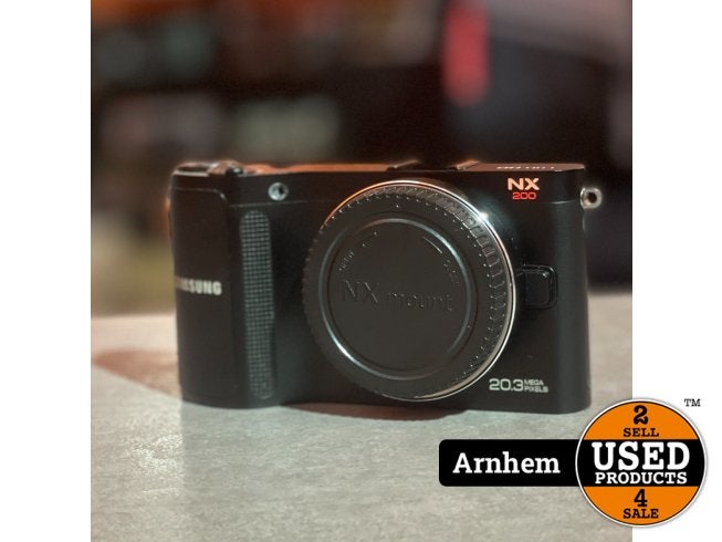 Samsung NX200 20.3 Megapixel body Incl. lader en accu, Samsung, Zo goed als nieuw, Support@Samsung.com, 129, Samsung-ro, Yeongtong-gu
Suwon-si, Gyeonggi-do 16677
South Korea