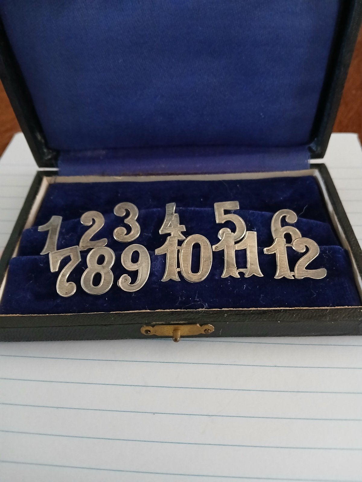 12 Zilveren Tafelnummers, Ophalen of Verzenden, Zilver
