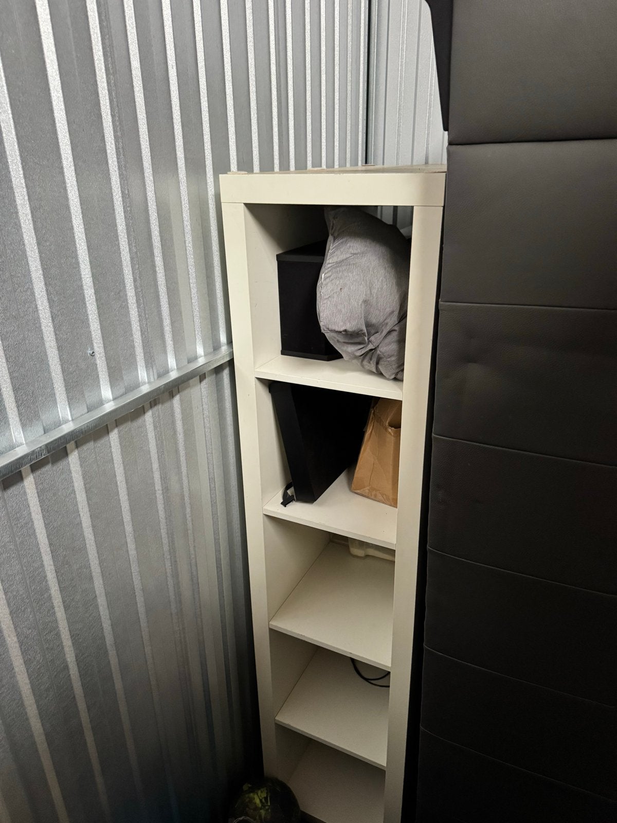 Twee IKEA Vakkasten, Met plank(en), Minder dan 50 cm, Gebruikt, Ophalen of Verzenden