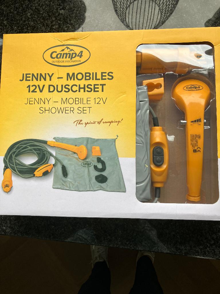 Camping douche 12 volt, Ophalen, Nieuw