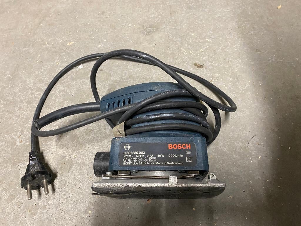 Bosch GSS 16A Vlakschuurmachine, Ophalen of Verzenden, Gebruikt, Minder dan 600 watt, Vlakschuurmachine
