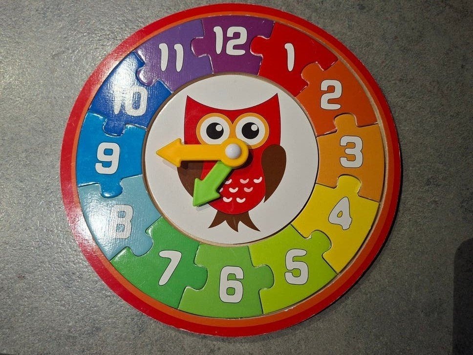 Houten puzzelklok met uil - Leer klokkijken, Ophalen of Verzenden, Zo goed als nieuw, Puzzelen