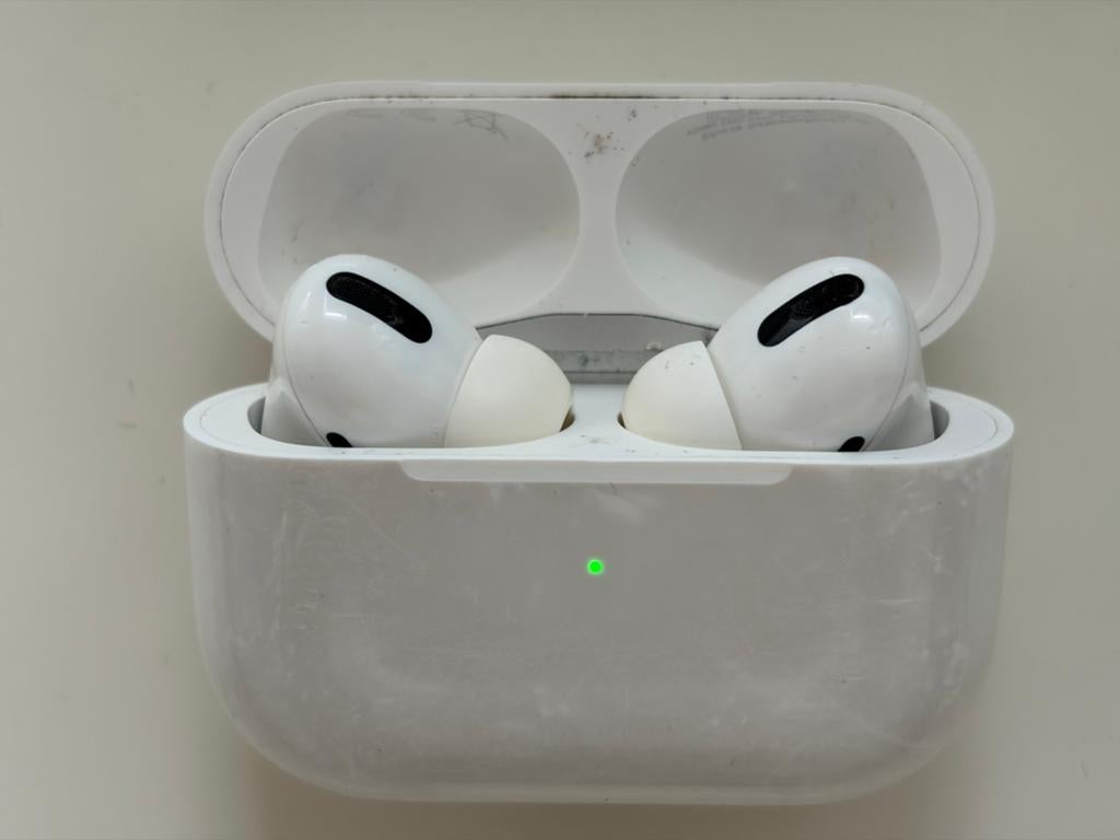 Apple AirPods Pro 1, Ophalen of Verzenden, Gebruikt, Overige merken, Bluetooth