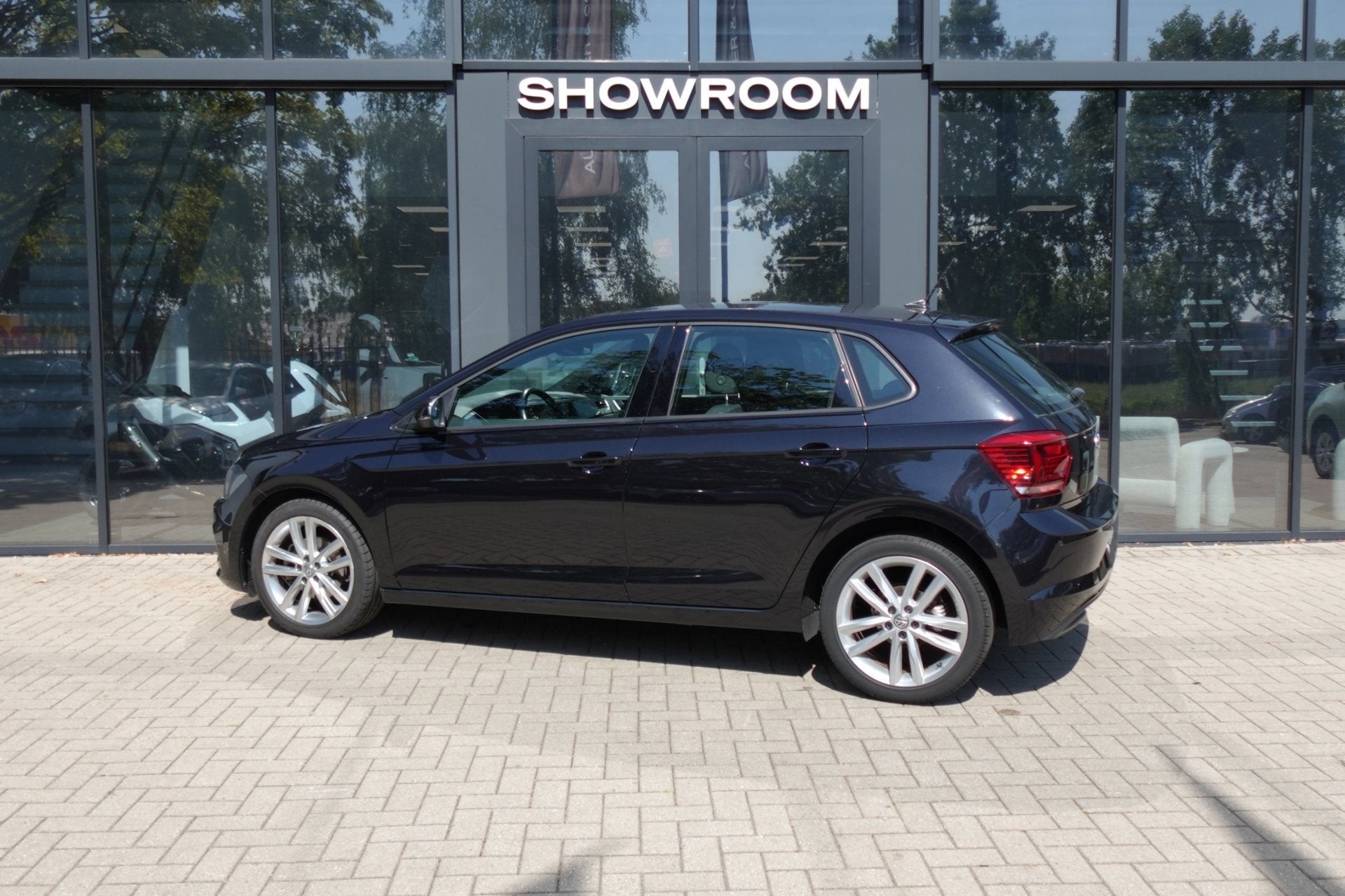Volkswagen Polo 1.0 TSI Highline PDC CARPLAY, Auto's, Gebruikt, Euro 6, Origineel Nederlands, Bedrijf