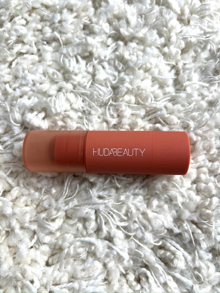Huda beauty perky peach blush, Verzenden, Zo goed als nieuw, Wangen, Make-up