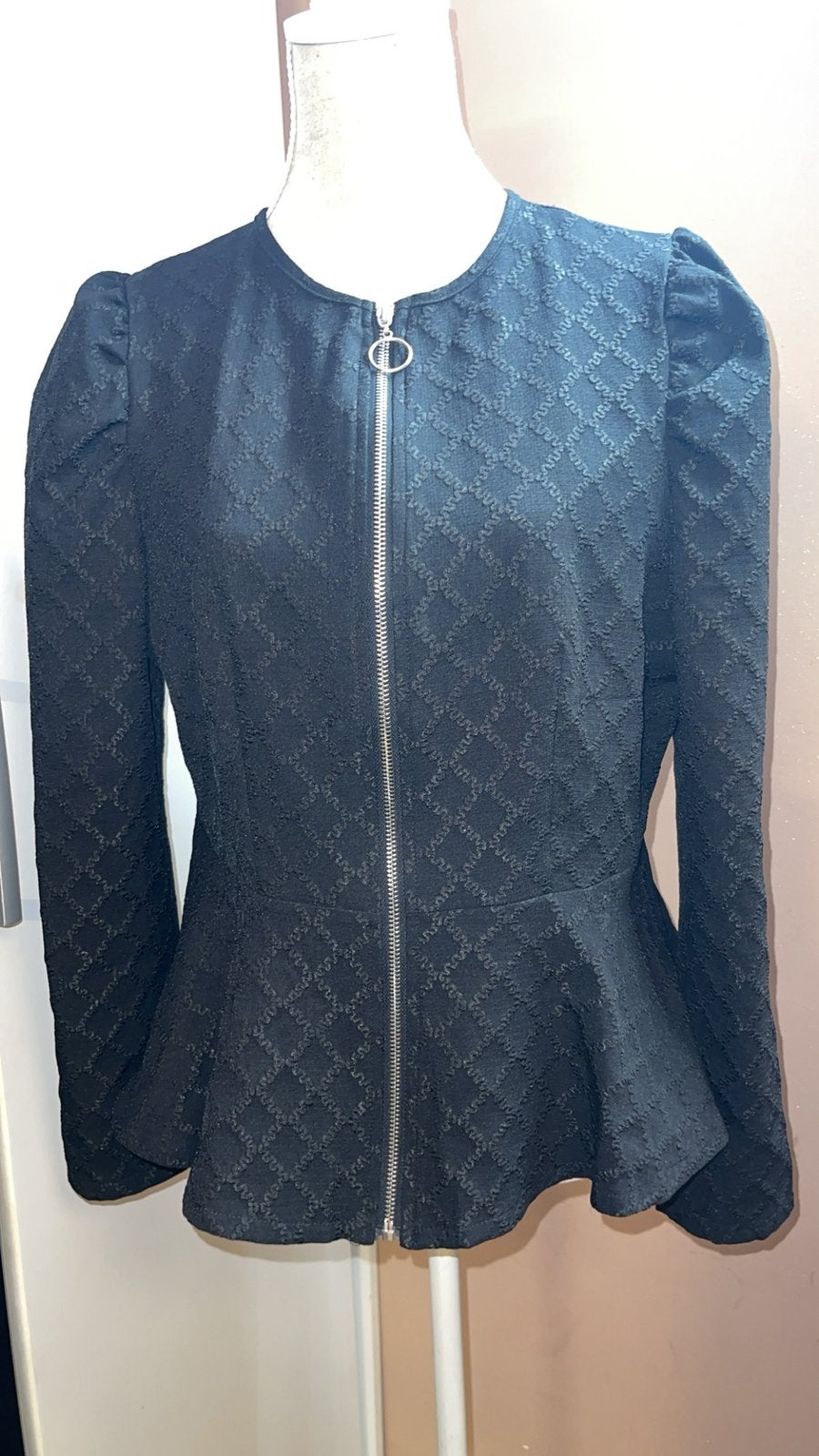 Zwart Jasje met Peplum en Rits - Maat L, Ophalen, Zwart, Maat 42/44 (L), Zo goed als nieuw