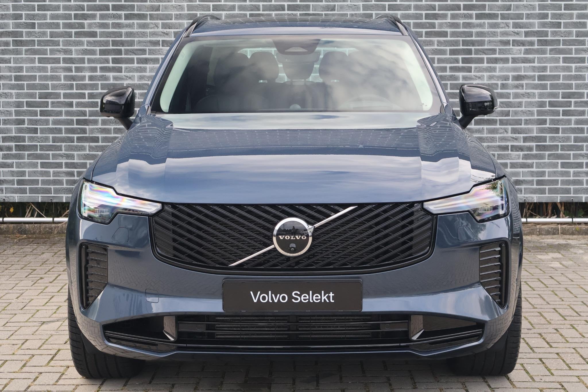 Volvo XC90 2.0 T8 Plug-in hybrid AWD Ultra Dark | Trekhaak |, Auto's, Gebruikt, Euro 6, 4 cilinders, Blauw