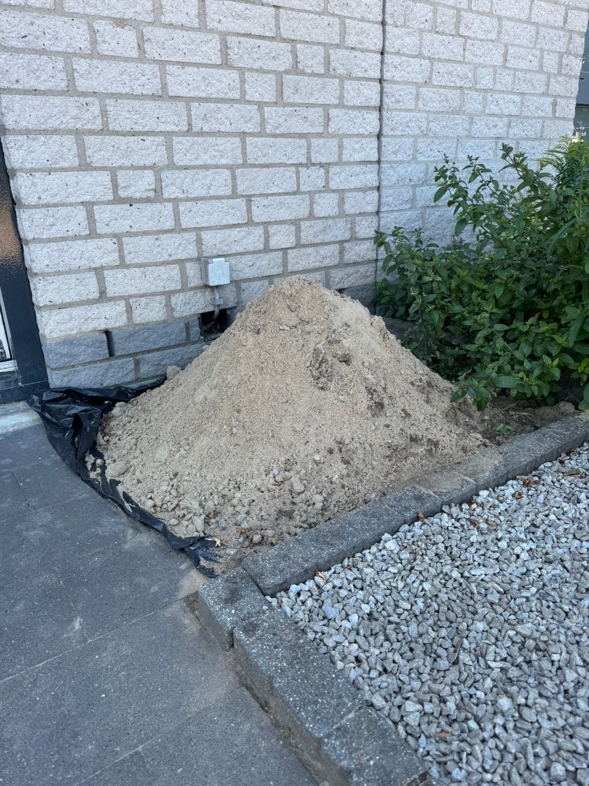 Gratis wit zand op te halen, Ophalen, Zo goed als nieuw, Ophoogzand