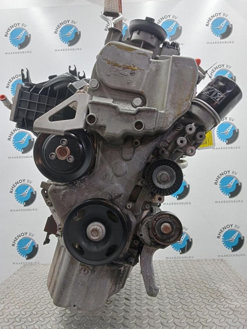 VOLKSWAGEN PASSAT B7 365 BlueMotion MOTOR 2013, Ophalen of Verzenden, Gebruikt, Stiba lid