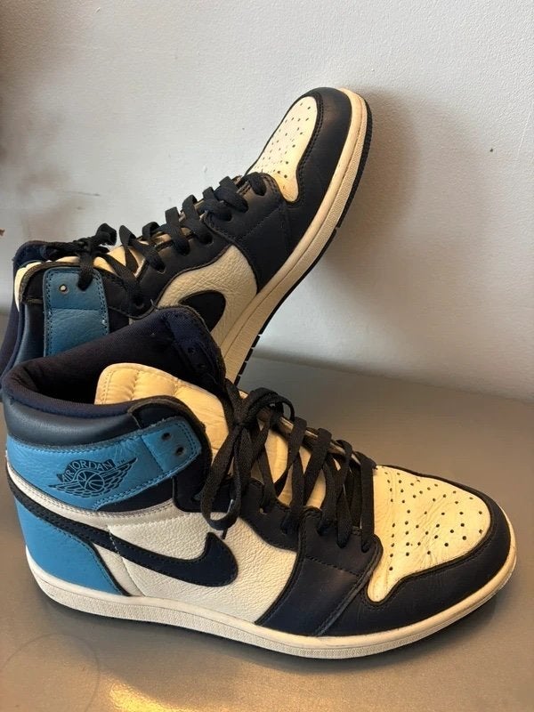 Nike Air Jordan 1 High OG Obsidian UNC maat 44, Kleding | Heren, Blauw, Sportschoenen, Nike, Ophalen of Verzenden