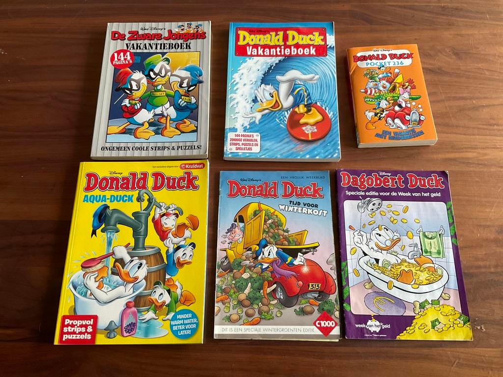 Donald Duck + Zware Jongens vakantieboek + pocket, Aqua-duck, Eén comic, Ophalen of Verzenden, Zo goed als nieuw, Europa