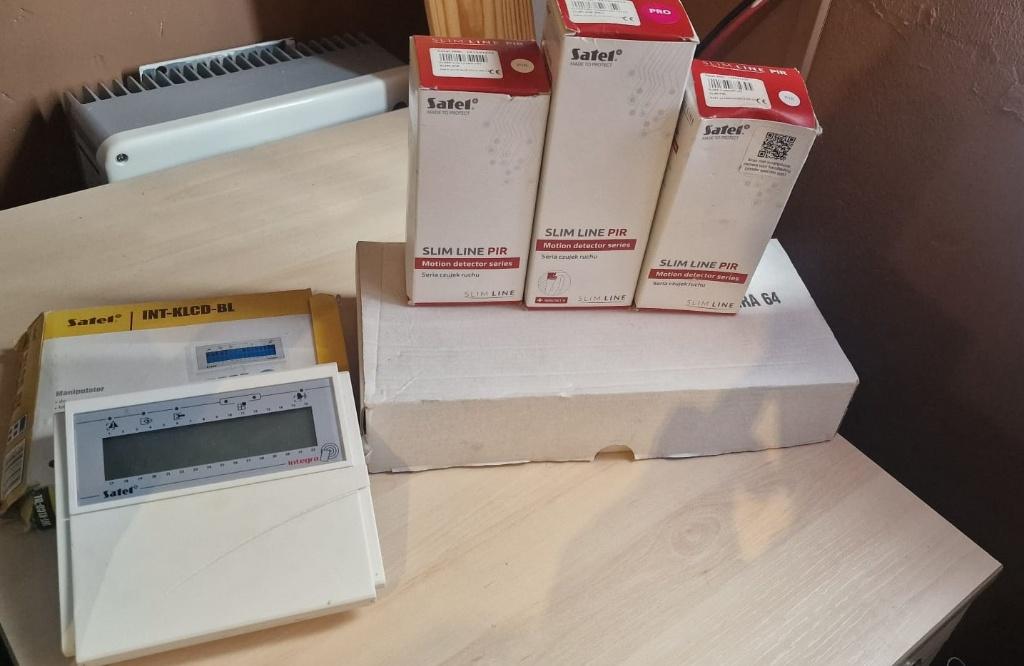 Satel Alarmcentrale, Ophalen of Verzenden, Zo goed als nieuw, Detector, Sensor of Melder, Overige soorten
