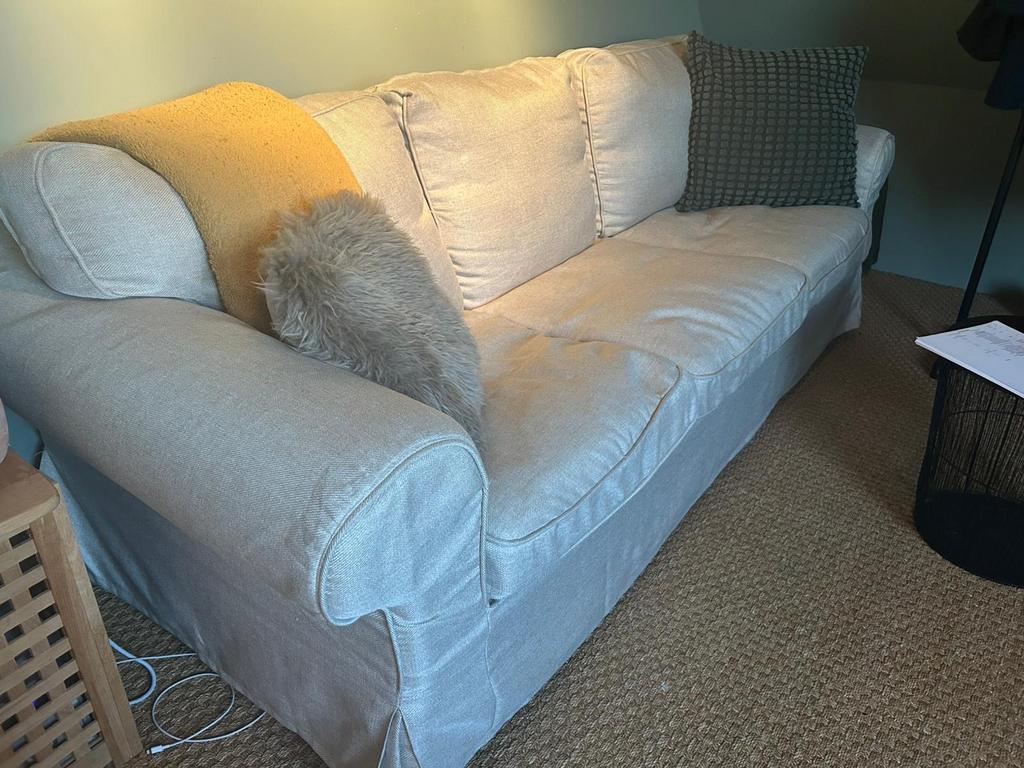 Ikea Ektorp 3-zitsbank - Tijdloos en Comfortabel, Huis en Inrichting, Banken | Bankstellen, Gebruikt, Driepersoons, 75 tot 100 cm