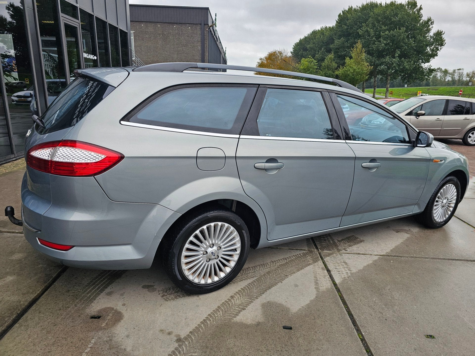 Ford Mondeo Wagon 1.6-16V Titanium - Clima - Cruise - Electr, Auto's, 1596 cc, Gebruikt, Zwart, 4 cilinders