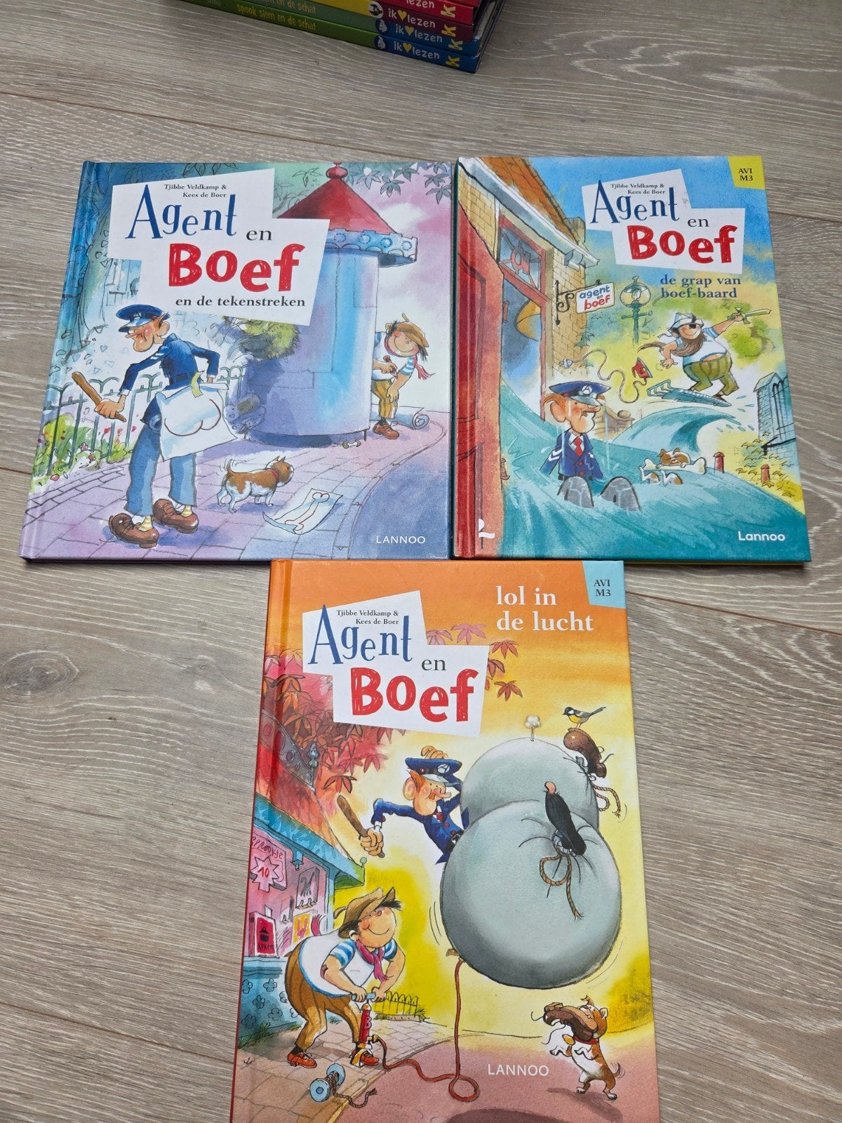 3x boeken - Agent en Boef, Ophalen of Verzenden, Zo goed als nieuw, Fictie algemeen