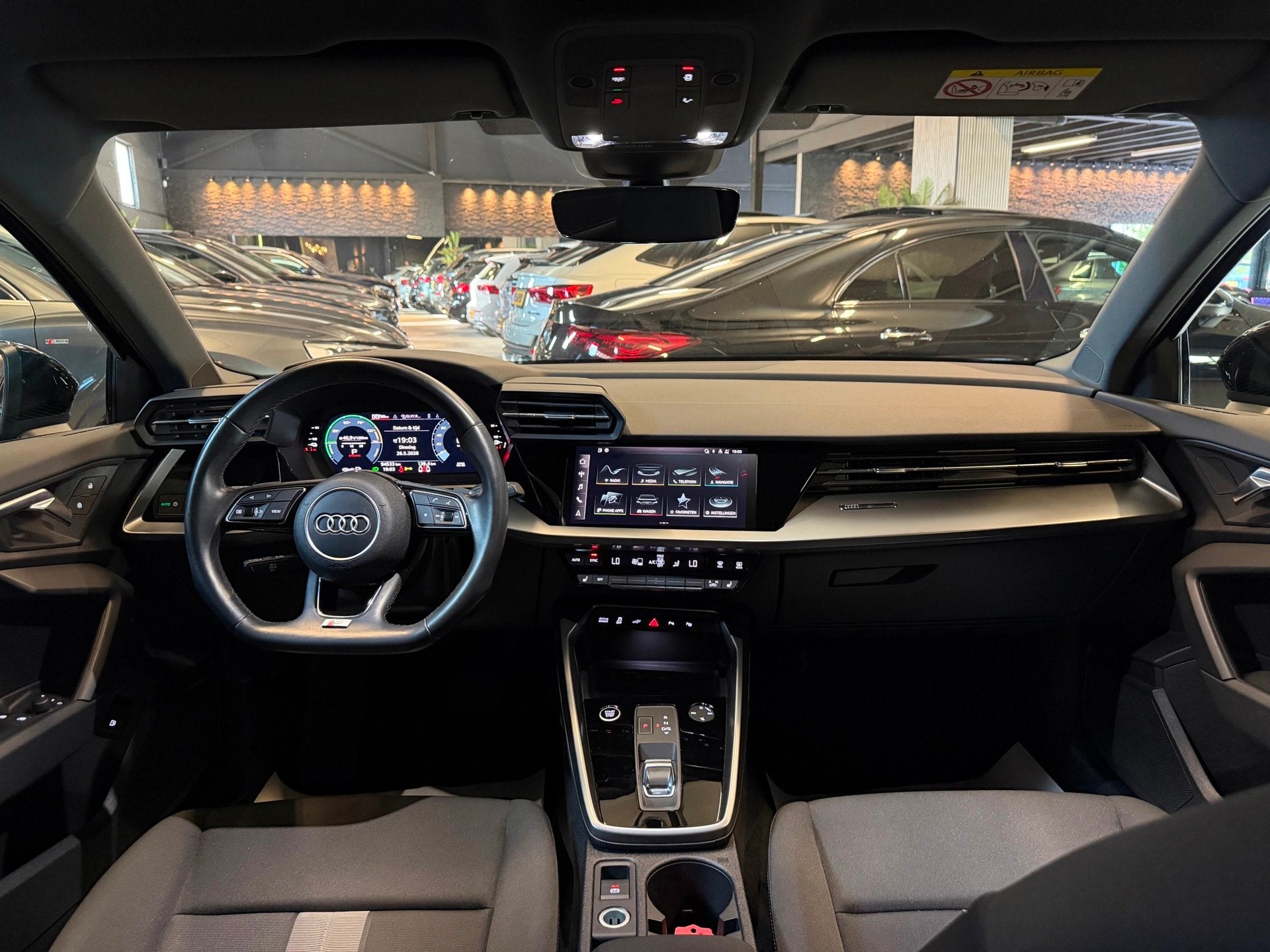 Audi A3 Sportback 40 TFSI e Black pakket, Gebruikt, Euro 6, 4 cilinders, Zwart