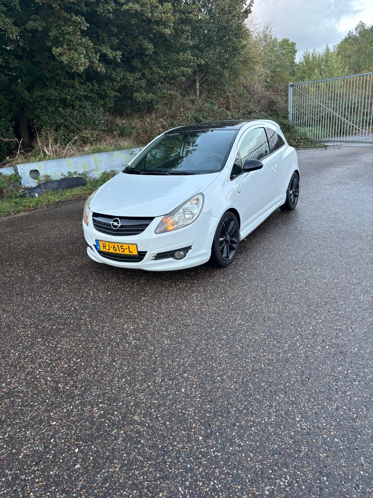 Opel Corsa D 1.4 16V OPC Pakket | 146.032 km | CarPlay |, Auto's, Wit, 1364 cc, Particulier, Corsa
