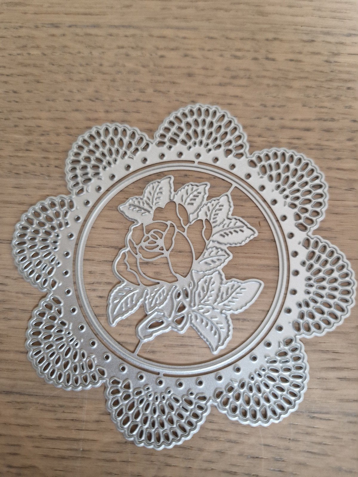 Snijmal Roos Doily - 10 cm doorsnee, Ophalen of Verzenden, Nieuw