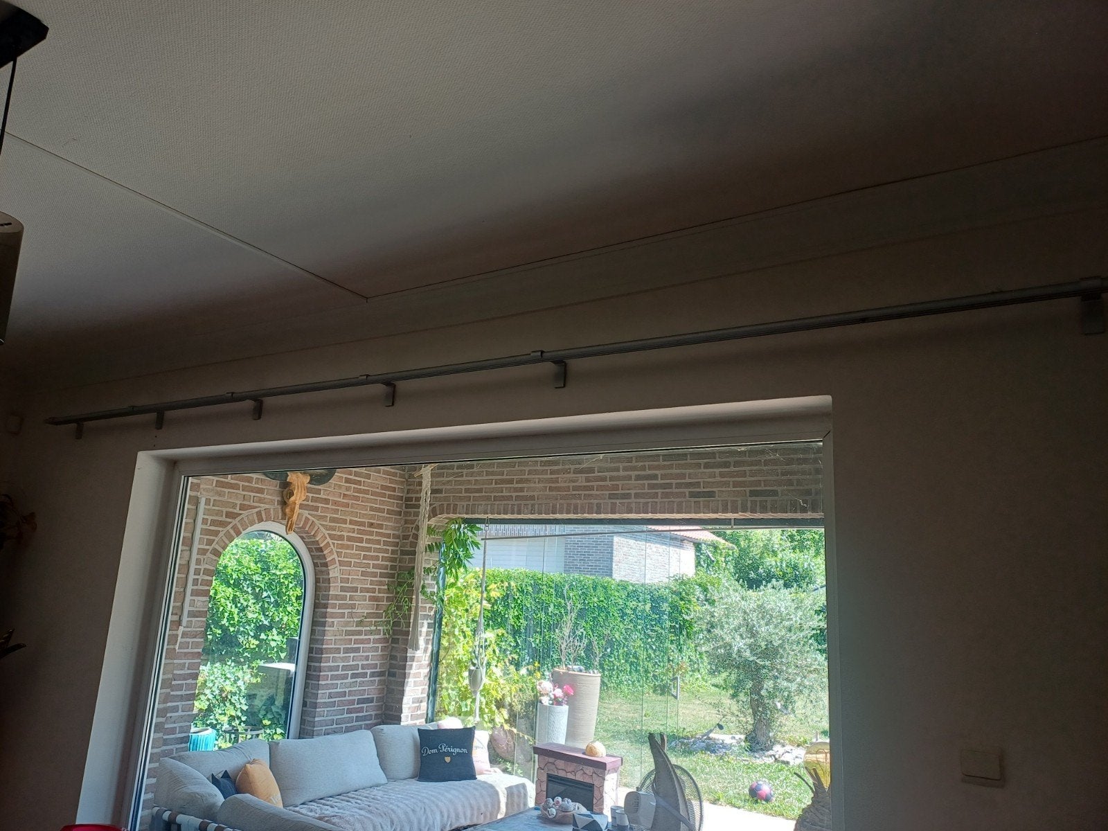 Gordijnrails met beugels - 2 stuks, Huis en Inrichting, Gebruikt, Ophalen of Verzenden, Gordijn, Grijs