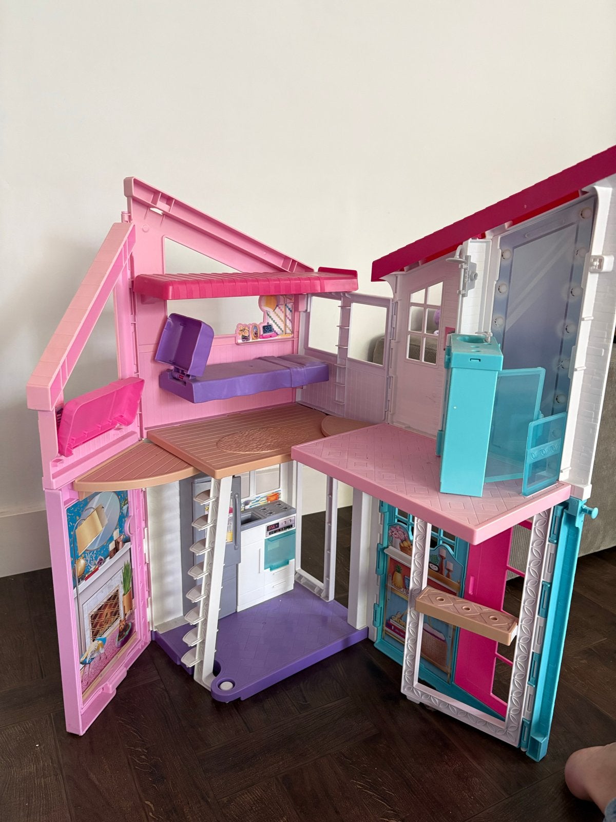 Barbie Droomhuis Poppenhuis - Compleet en Opvouwbaar, Kinderen en Baby's, Ophalen of Verzenden, Gebruikt, Poppenhuis
