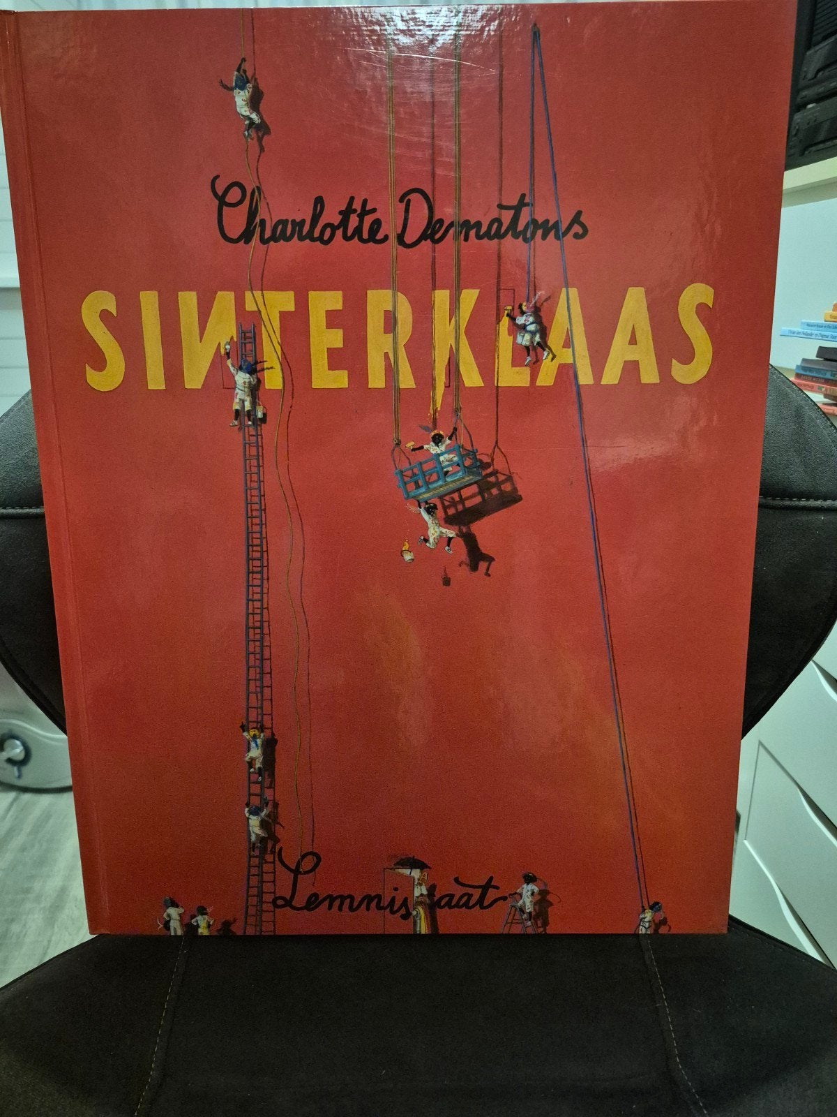 Charlotte Dematons - Sinterklaas XL, Ophalen of Verzenden, Zo goed als nieuw, Charlotte Dematons