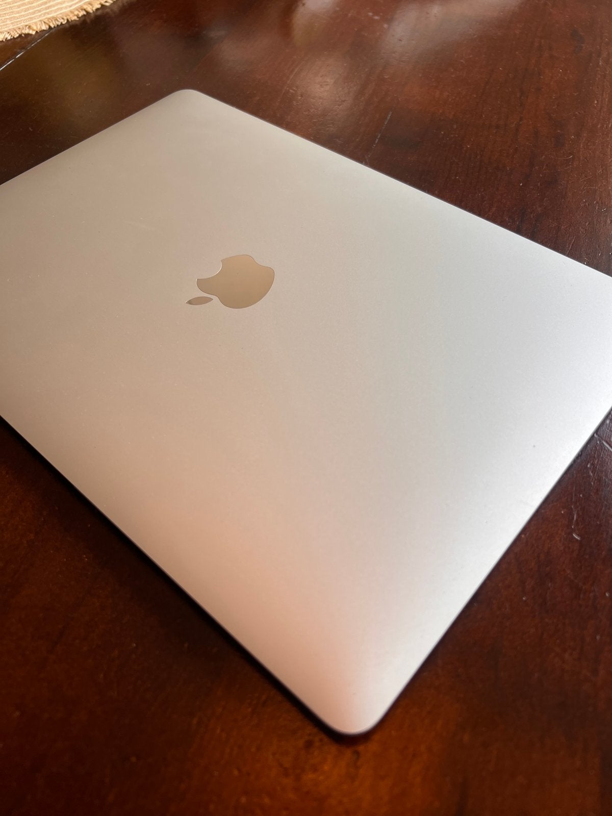 Macbook air 2019 retina 251GB, Computers en Software, Apple Macbooks, Ophalen, 13 inch, Minder dan 2 Ghz, Zo goed als nieuw