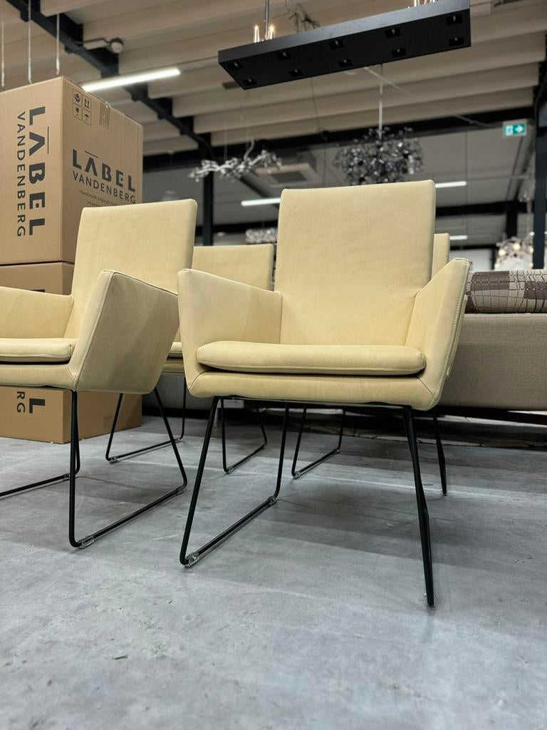 4 Nieuw Label van den Berg Donna Eetkamerstoel Leer Stoel, Huis en Inrichting, Stoelen, Bruin, Nieuw, Leer, Ophalen of Verzenden