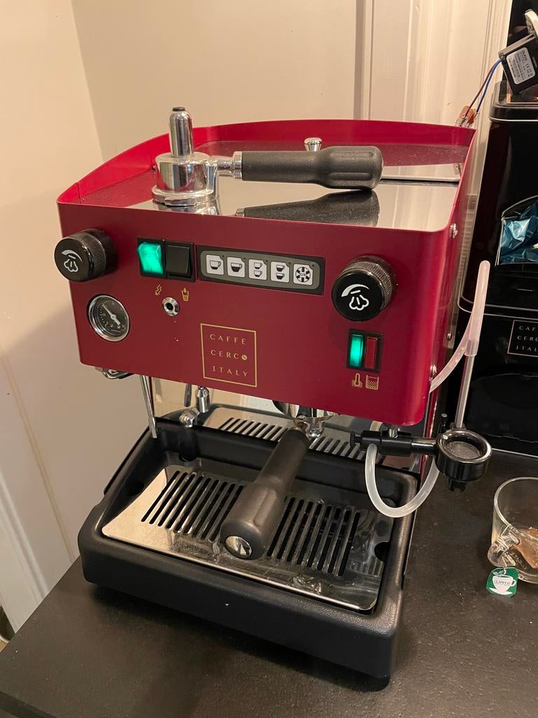 Caffè Cerco Italy Espresso Apparaat - Rood, Espresso apparaat, Koffiebonen, Zo goed als nieuw, 1 kopje