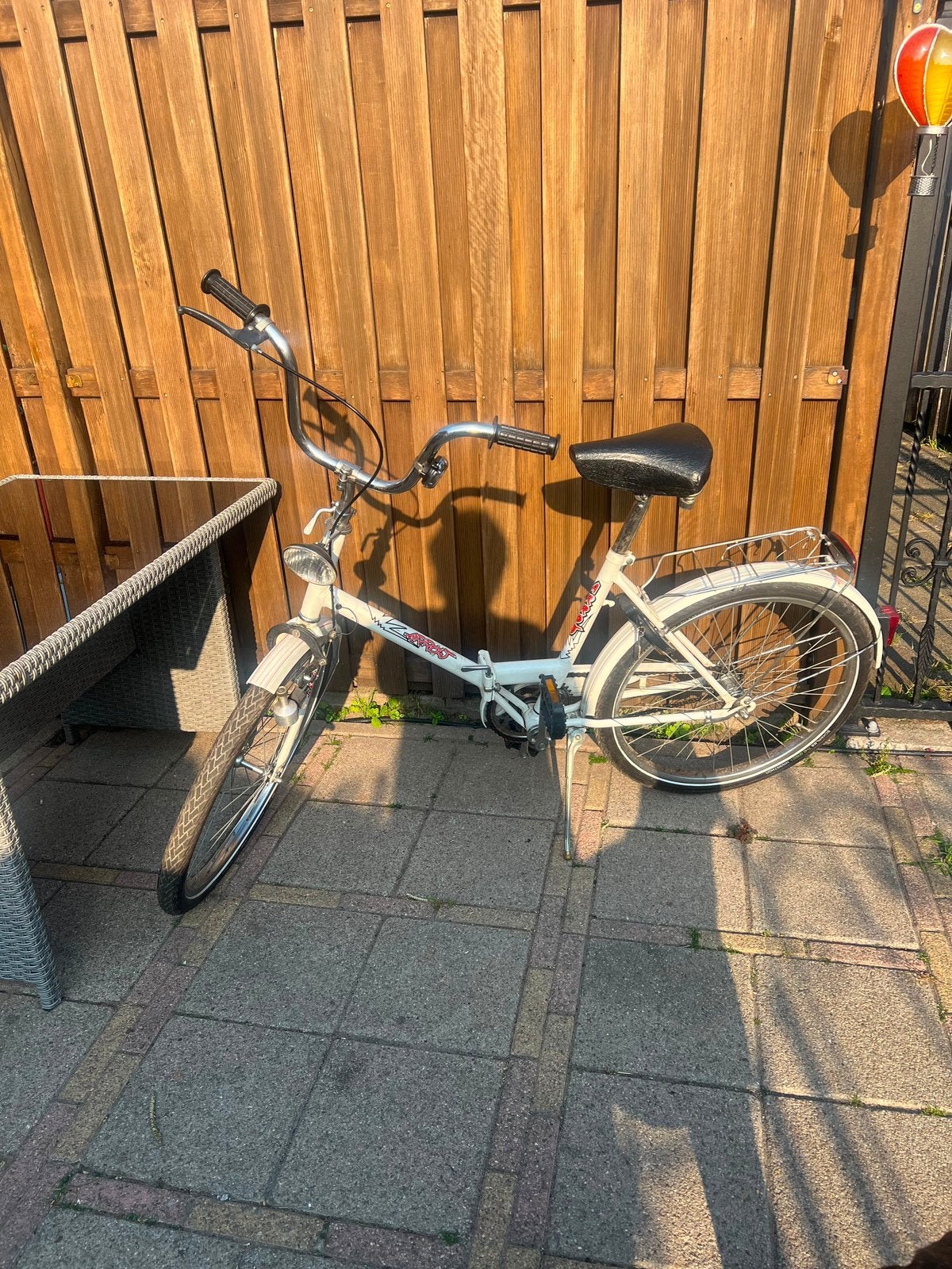 Opvouwbare damesfiets handig voor camping, Ophalen, Zo goed als nieuw, Kinderkar, 40 tot 60 kg