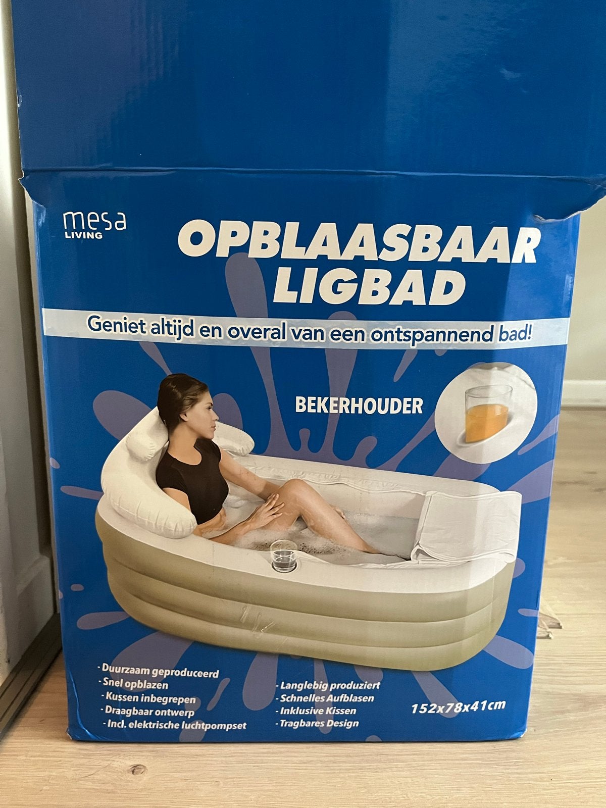 Opblaasbaar Ligbad (Mesa Living), Ophalen of Verzenden, Nieuw, Met bad