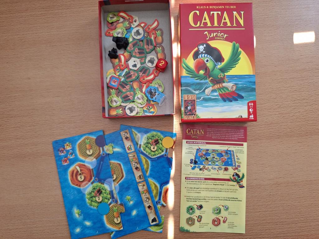 Catan junior, Hobby en Vrije tijd, Gezelschapsspellen | Kaartspellen, Ophalen of Verzenden