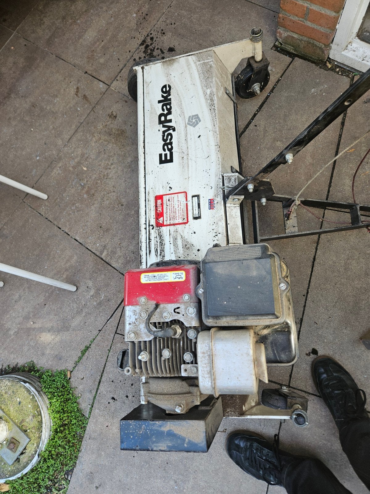Briggs & Stratton EasyRake 5 PK verticuteer balk zitmaaier, Gebruikt, Briggs & Stratton, Ophalen of Verzenden, Benzine-grasmaaier