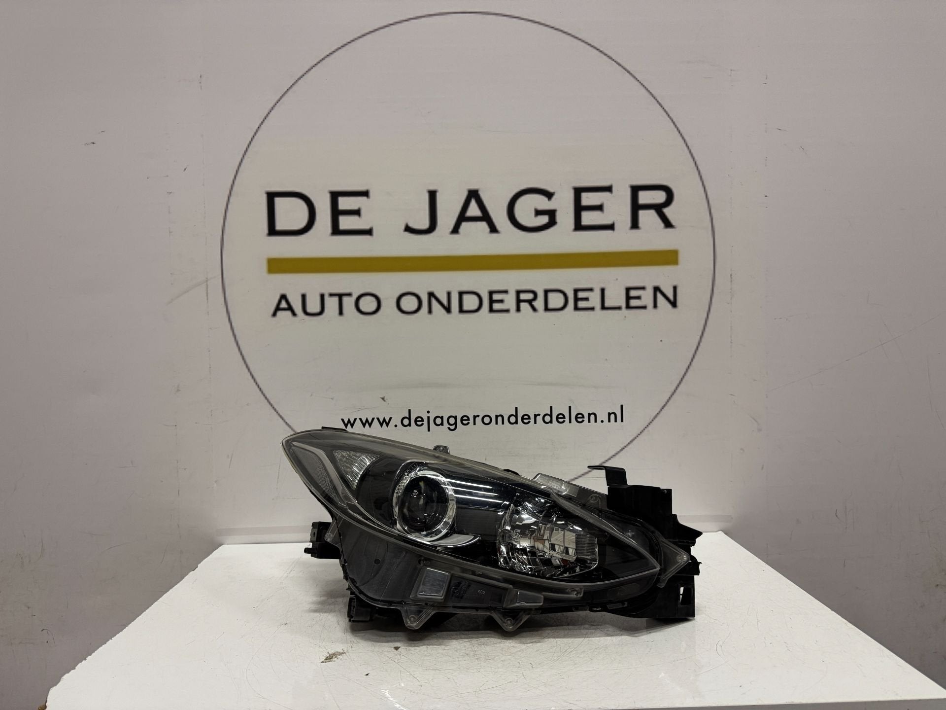 MAZDA 3 KOPLAMP RECHTS BHR1 51030 2011 - 2015, Auto-onderdelen, Verlichting, Gebruikt, Shinchi, Fuchu-Cho 3-1
730-8670  Hiroshima