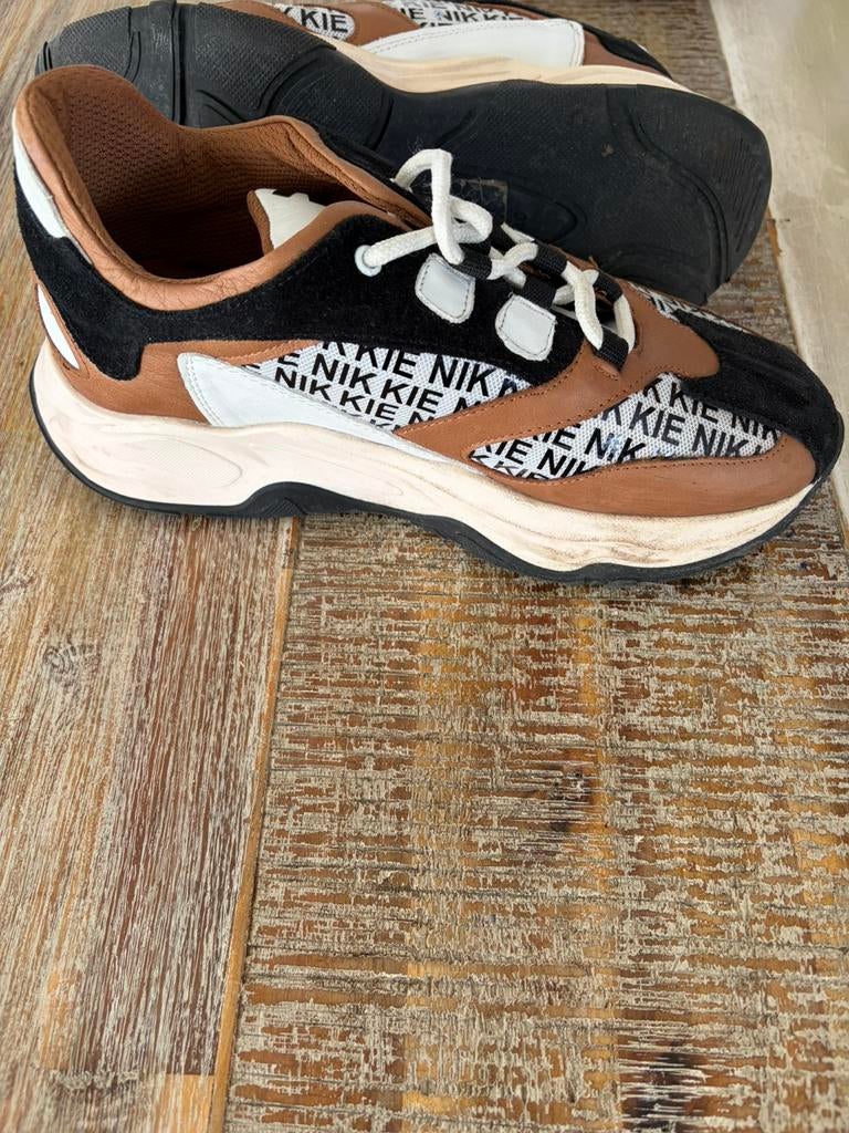 Nikkie sneakers maat 40, Ophalen of Verzenden