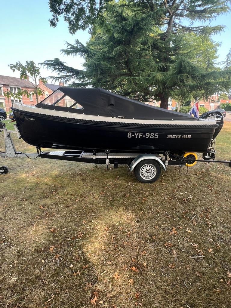 Lifestyle 495 Tender met 25pk Mercury bbmotor incl. Trailer, Watersport en Boten, Ophalen, Tender, Zo goed als nieuw, Lifestyle