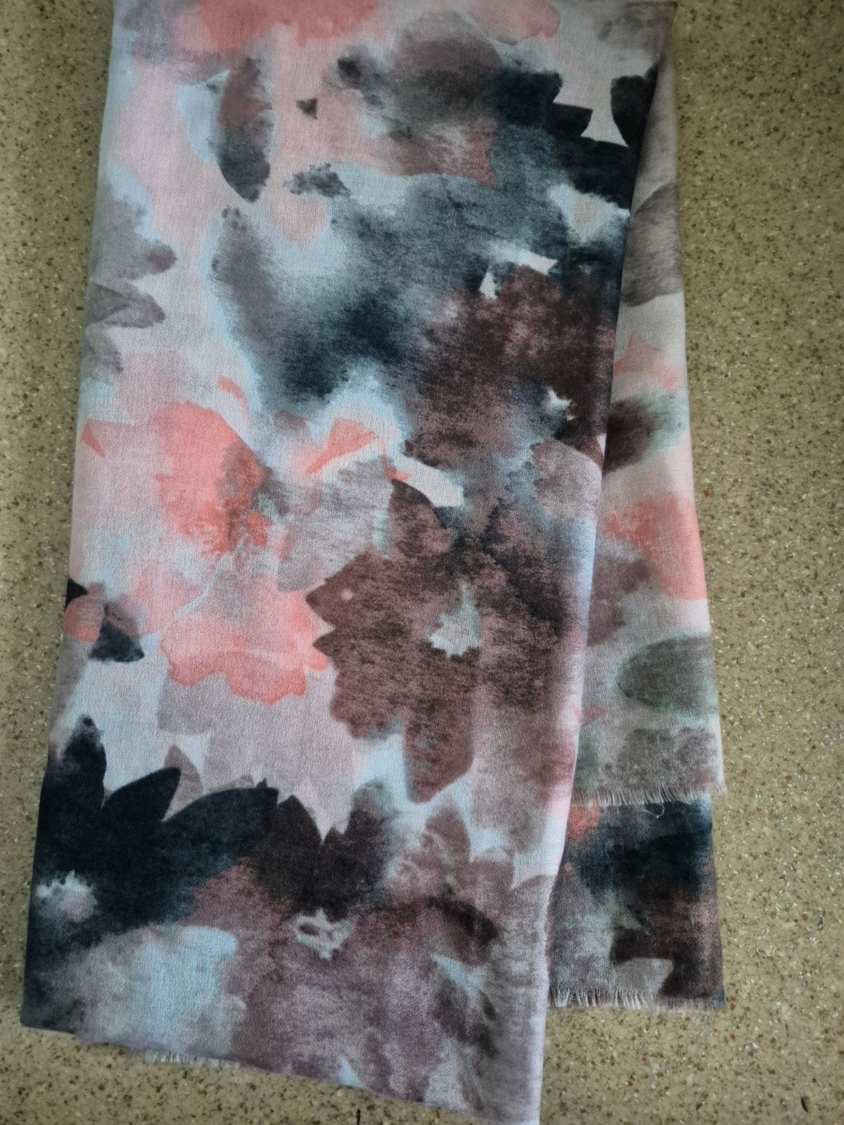 MNG Mango sjaal met bloemenprint, MNG, Ophalen of Verzenden, Zo goed als nieuw