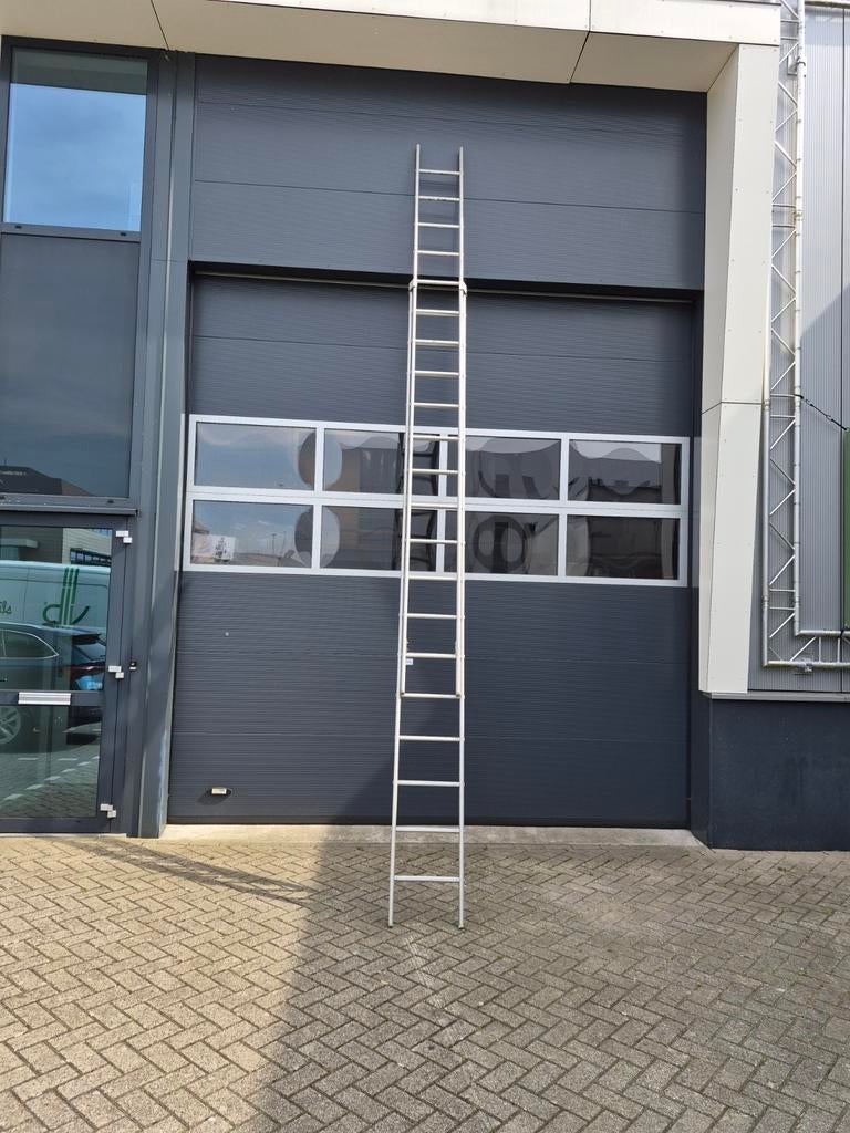 2 delige ladder, Ophalen of Verzenden, Gebruikt, 4 meter of meer