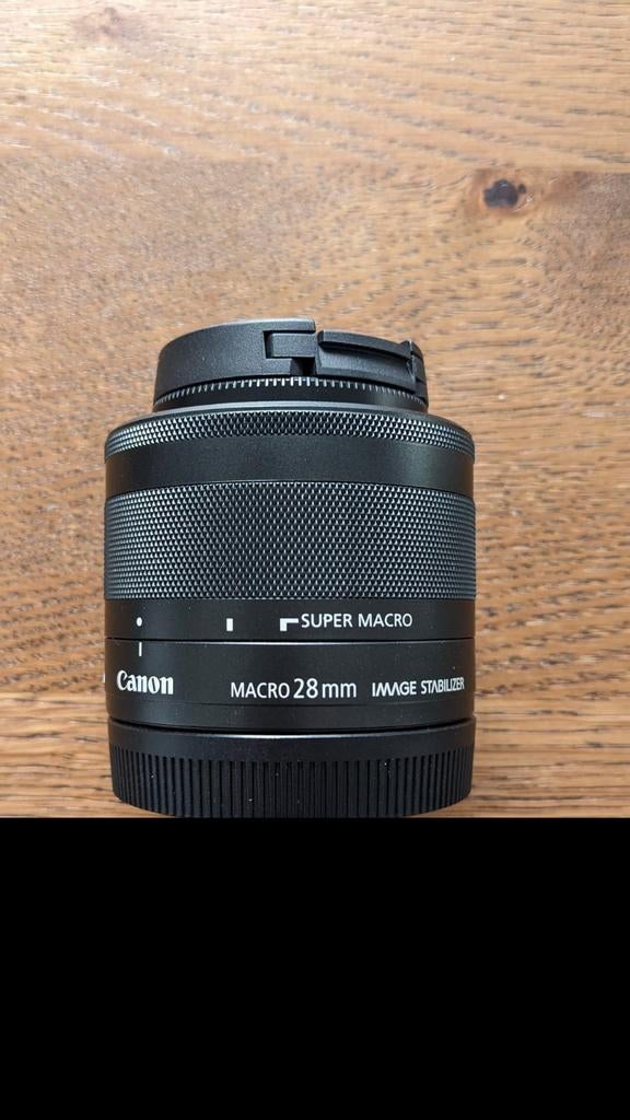 Canon EF-M 28mm f/3.5 Macro IS STM, Audio, Tv en Foto, Fotografie | Lenzen en Objectieven, Ophalen, Zo goed als nieuw, Macrolens