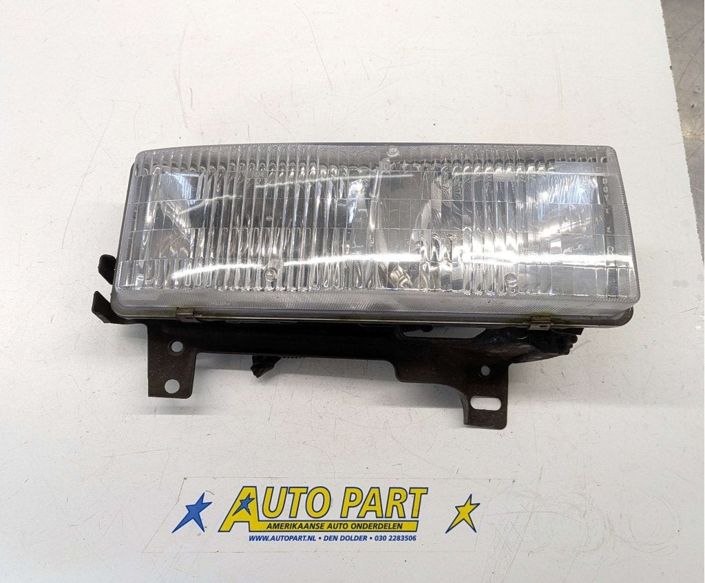 Chevrolet Express koplamp 1996-2002, Auto-onderdelen, Gebruikt, Info@gm.com, Chevrolet, Ophalen of Verzenden