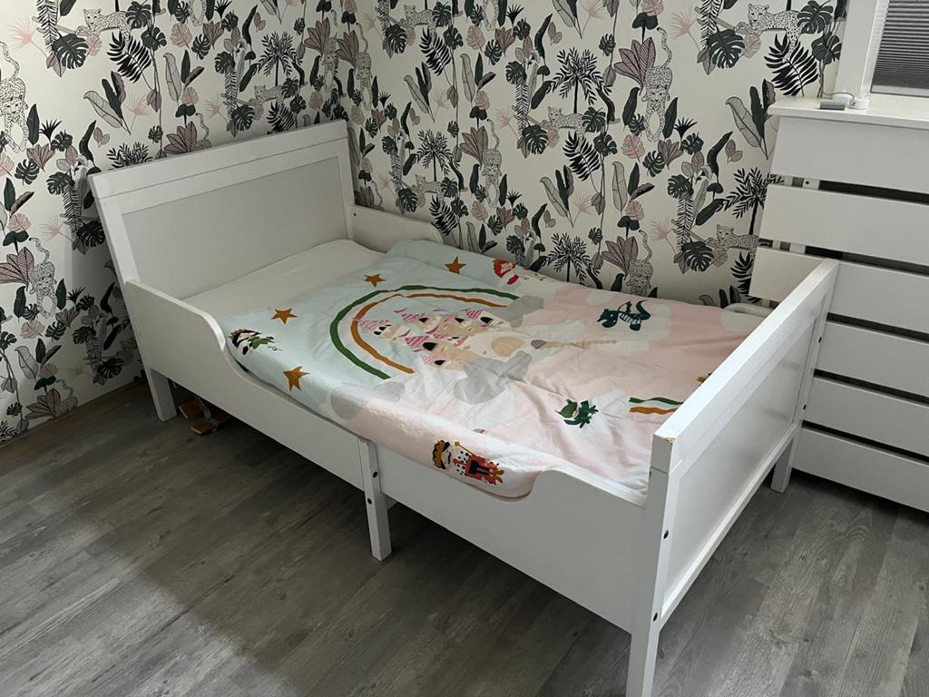 Meegroei ledikant van ikea sundvik, Ophalen, Zo goed als nieuw, Minder dan 140 cm, Matras