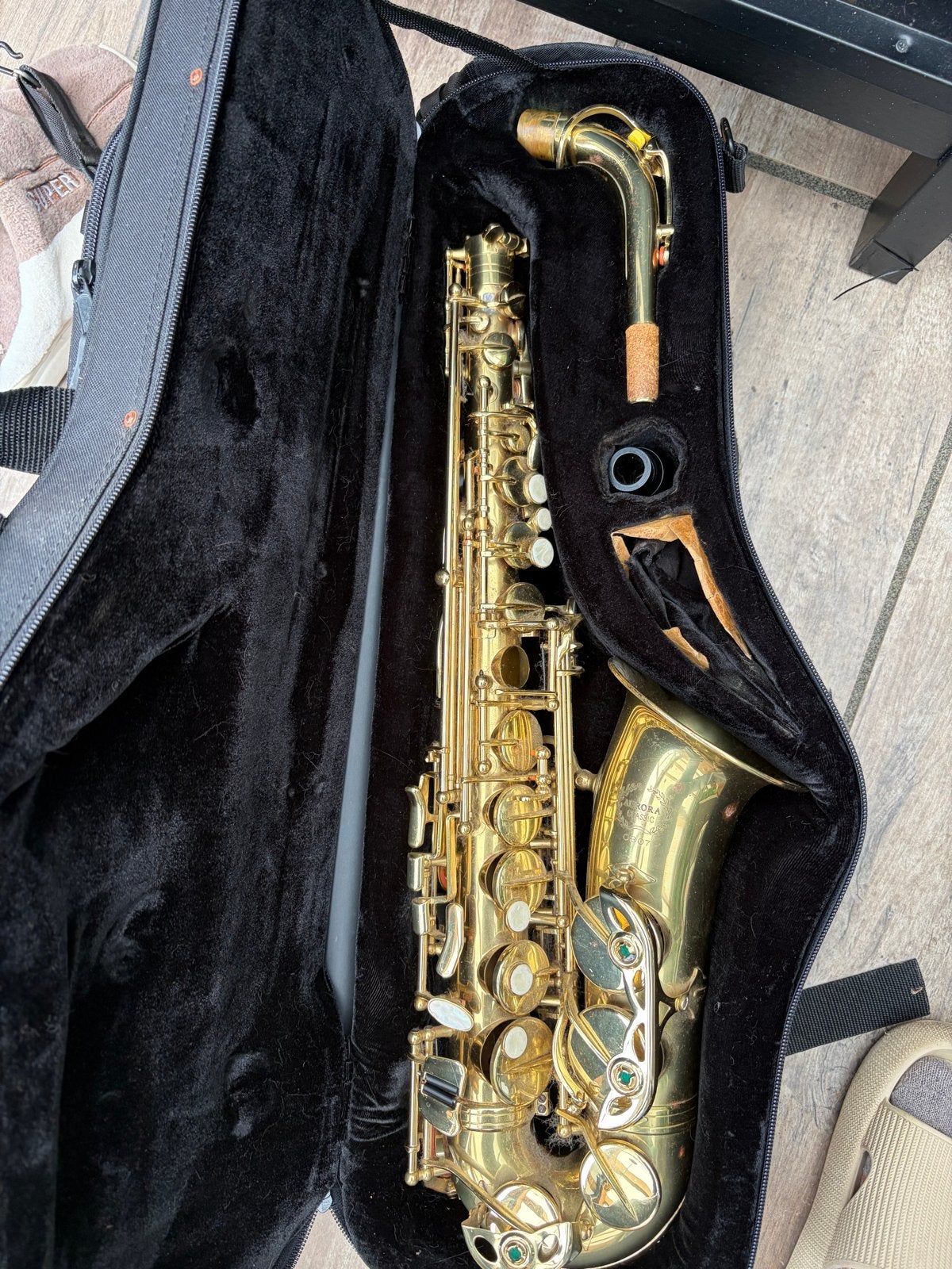 Aurora Classic Tenor Saxofoon met koffer, Muziek en Instrumenten, Ophalen, Gebruikt, Tenor, Met koffer