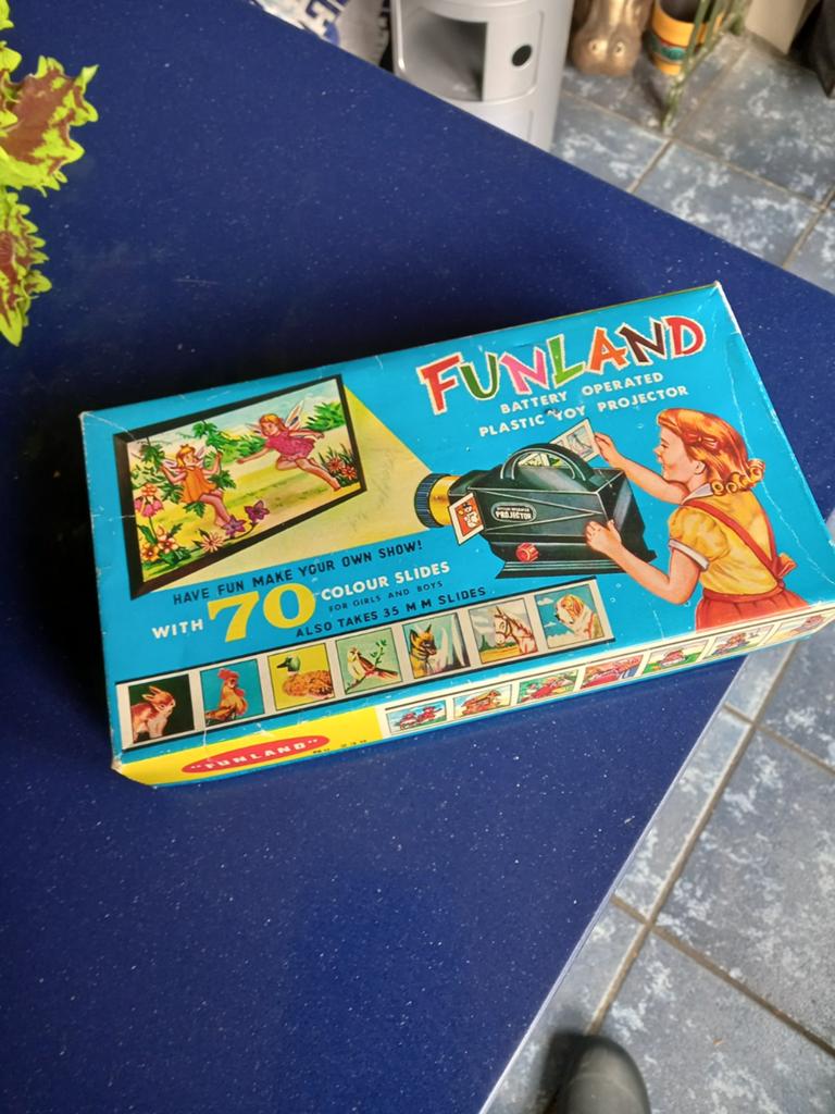 Vintage funland projector, Antiek en Kunst, Antiek | Speelgoed, Ophalen of Verzenden