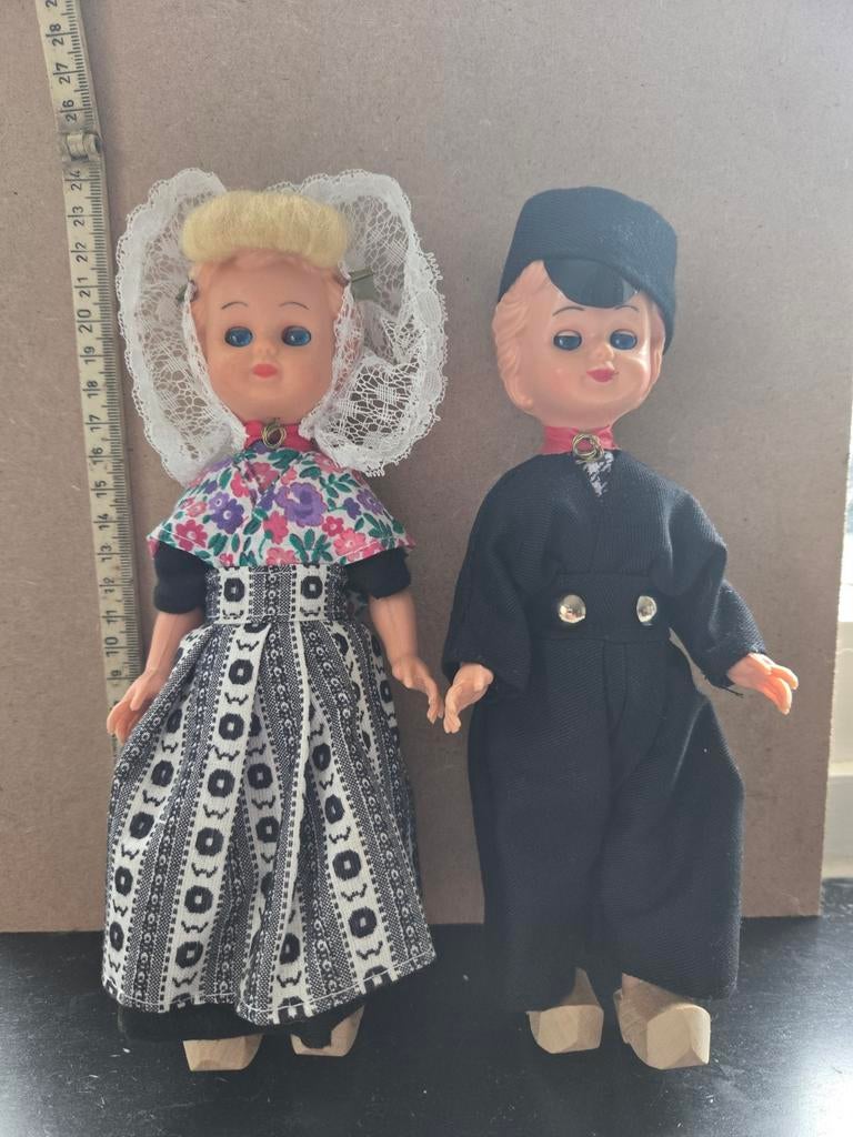 Traditionele Zeeuwse Poppen in Klederdracht, Verzamelen, Poppen, Verzenden, Gebruikt, Pop