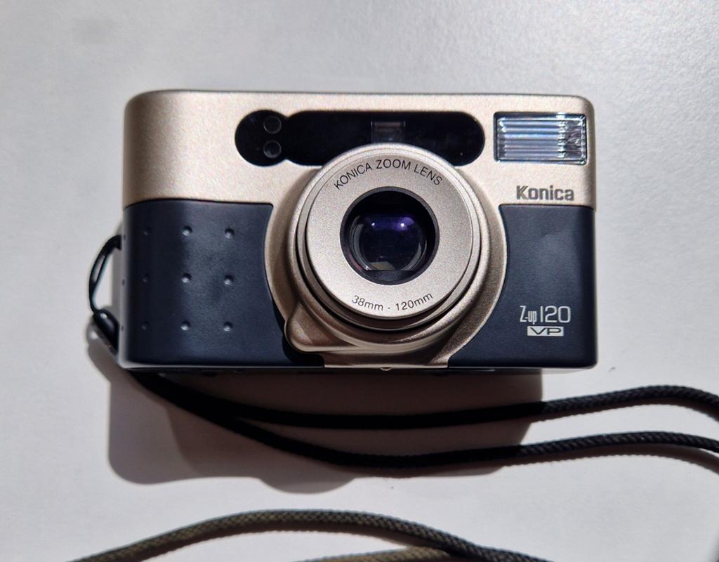 Konica z up 120 vp analoge point and shoot camera getest, Audio, Tv en Foto, Fotocamera's Analoog, Ophalen of Verzenden, Zo goed als nieuw