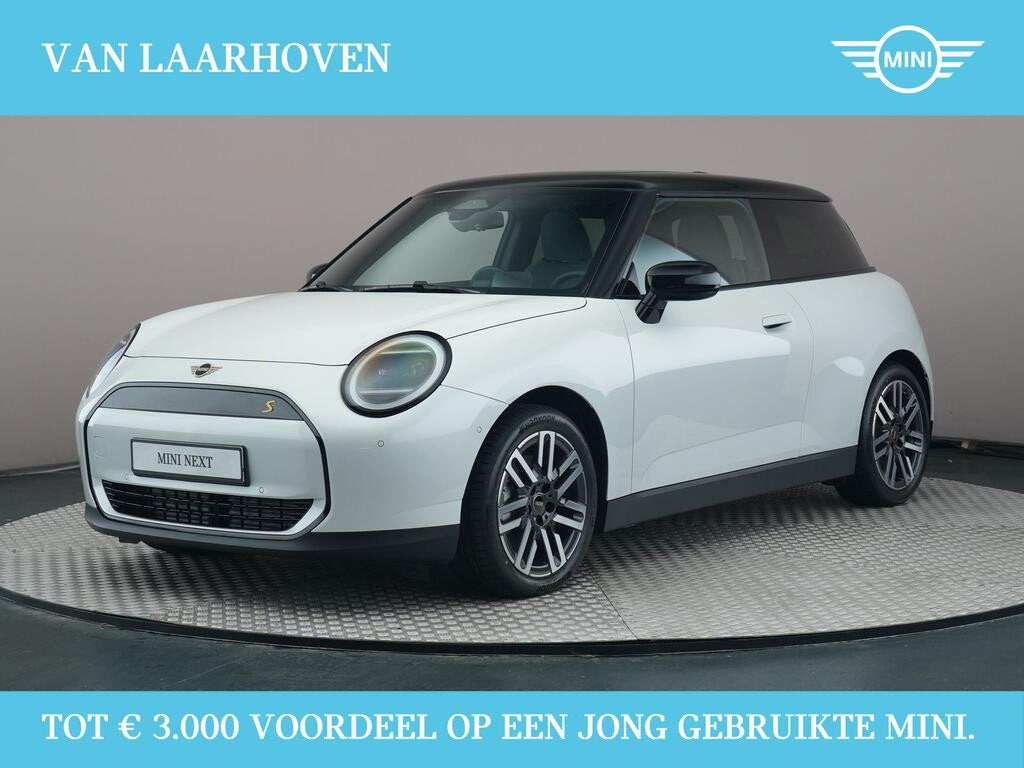MINI Hatchback Cooper SE / Classic / Pakket M / Classic / Pa