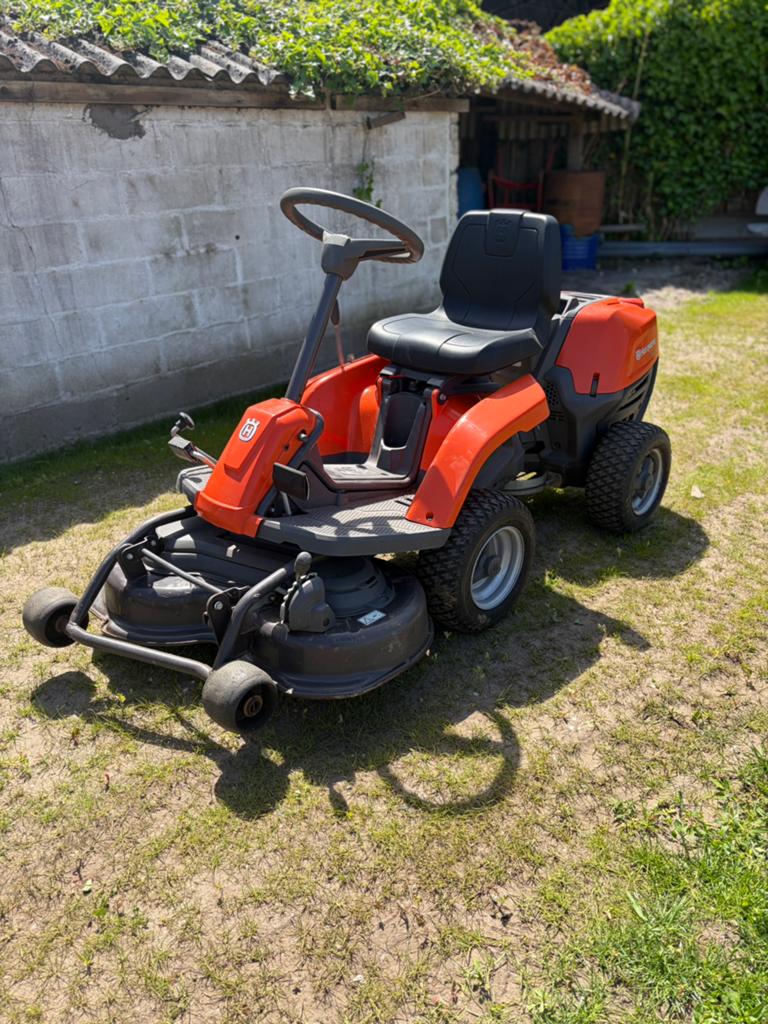 Husqvarna R112c zitmaaier, Ophalen of Verzenden, Zo goed als nieuw
