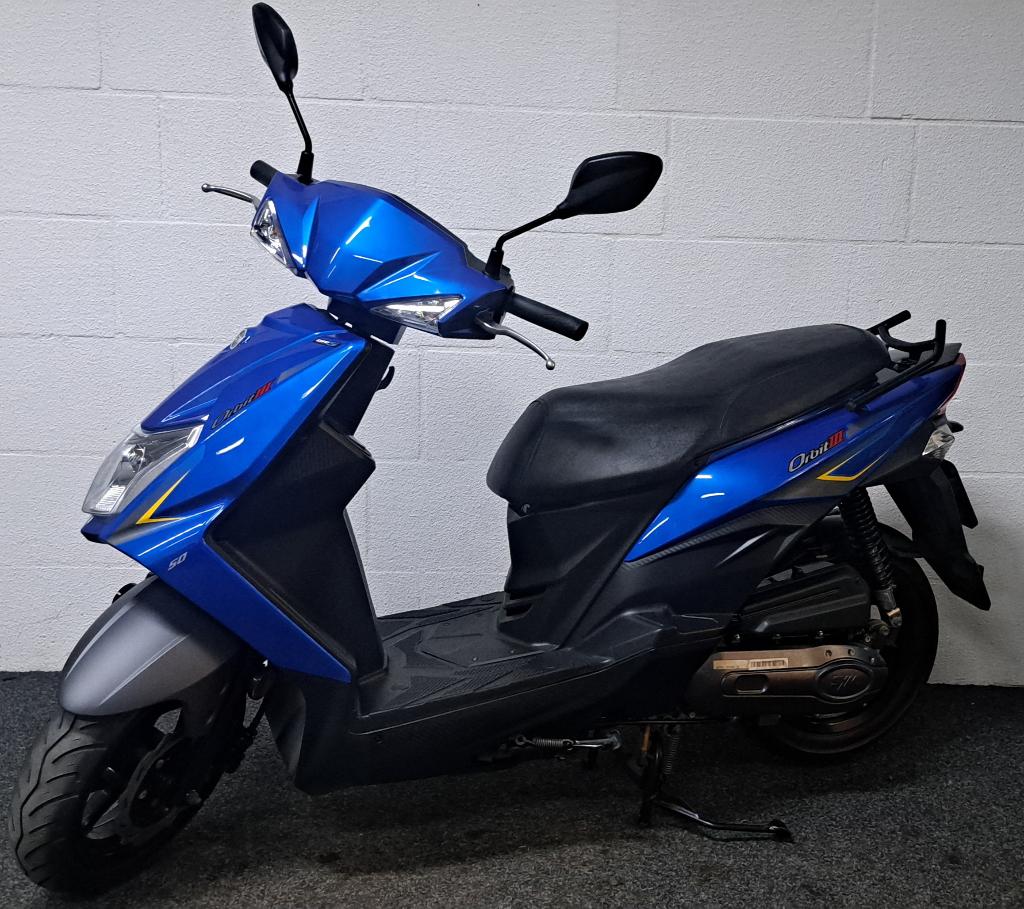 Blauwe Sym Orbit III bromscooter, Fietsen en Brommers, Ophalen, Zo goed als nieuw, Benzine, Orbit