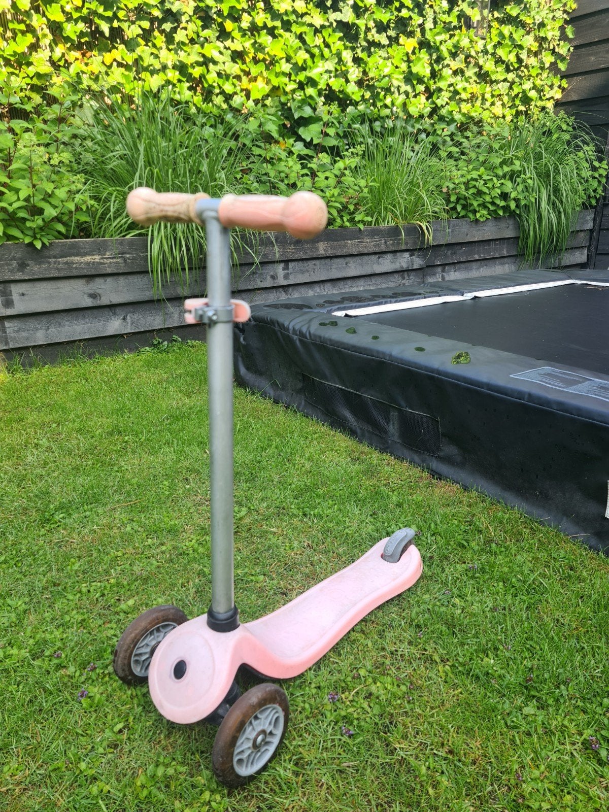 Step roze, Fietsen en Brommers, Steps, Ophalen, Gebruikt, Gewone step
