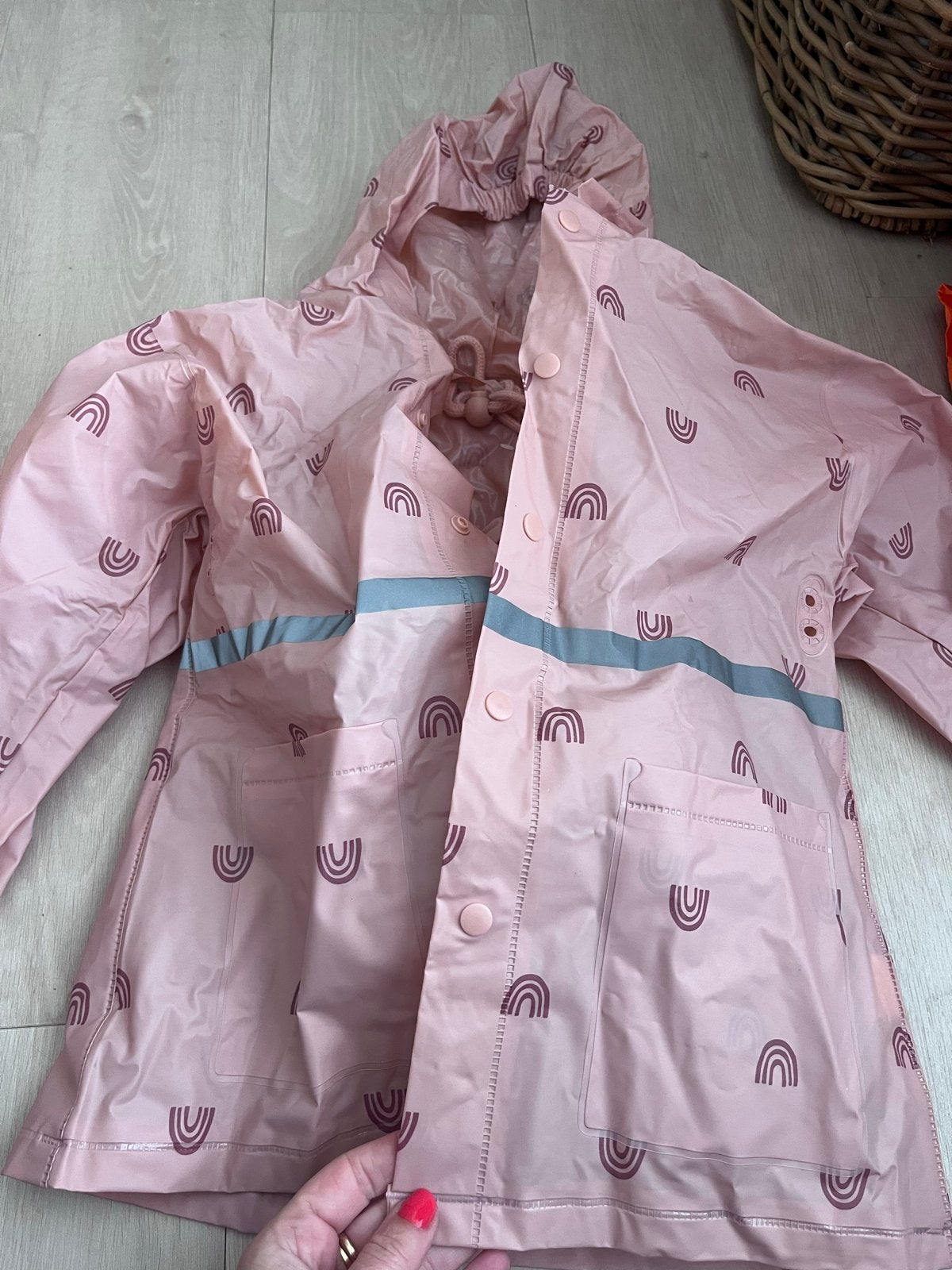 Roze regenjas en broek: regenboogjes - Zeeman maat 110/116, Ophalen of Verzenden, Nieuw, Meisje