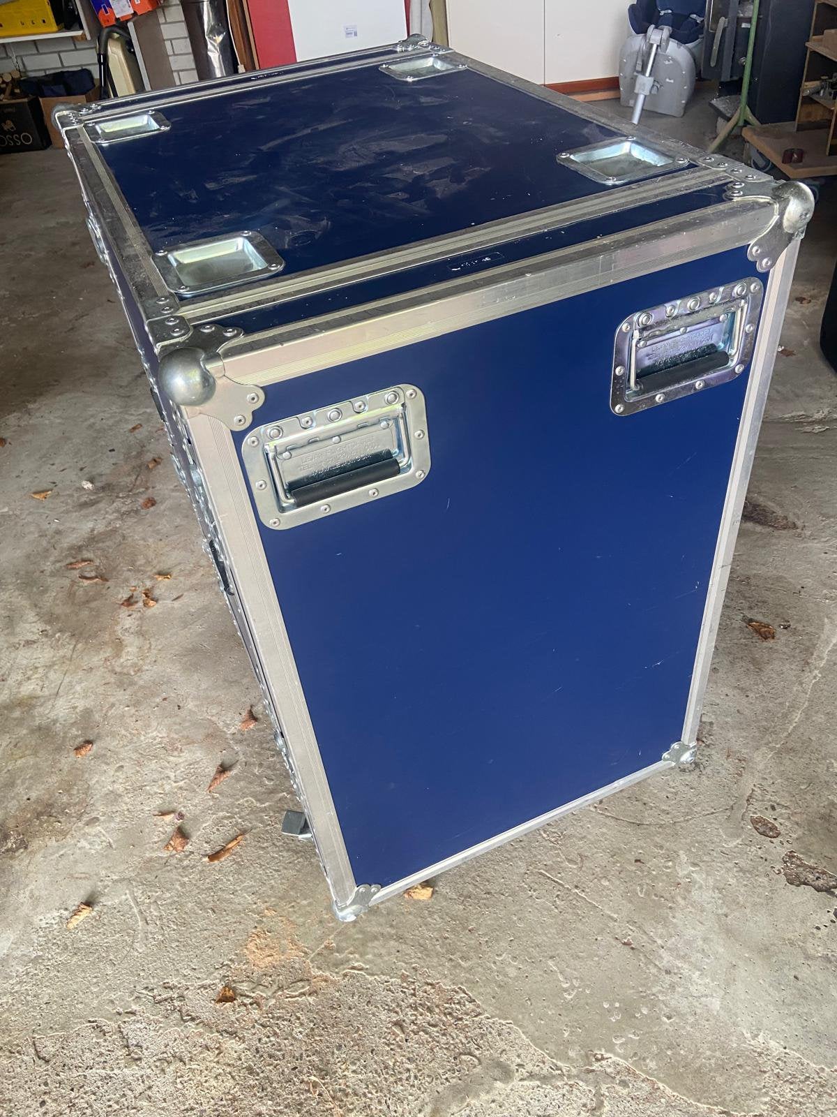 Flightcase op wielen h80, br 55, d 84 cm, Ophalen, Gebruikt, Overige instrumenten, Flightcase